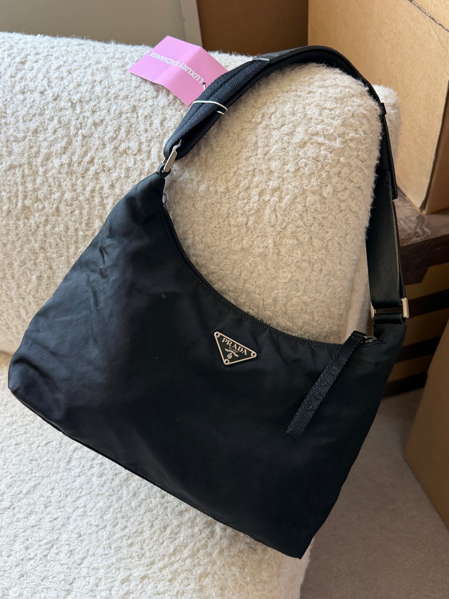 Pre-Owned Black Nylon Shoulder Bag