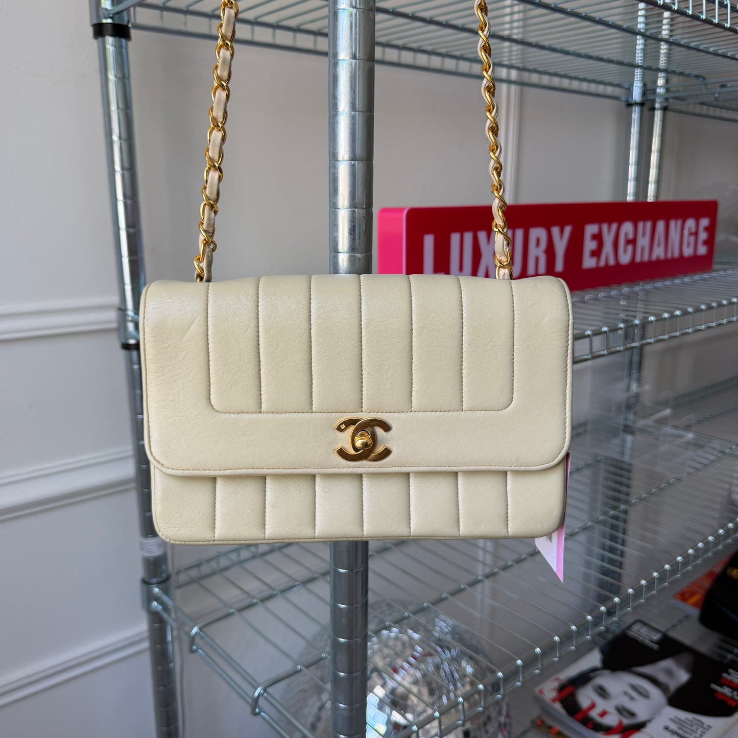 Pre-Owned Beige Piano Quilted Lambskin Leather Single Flap Crossbody