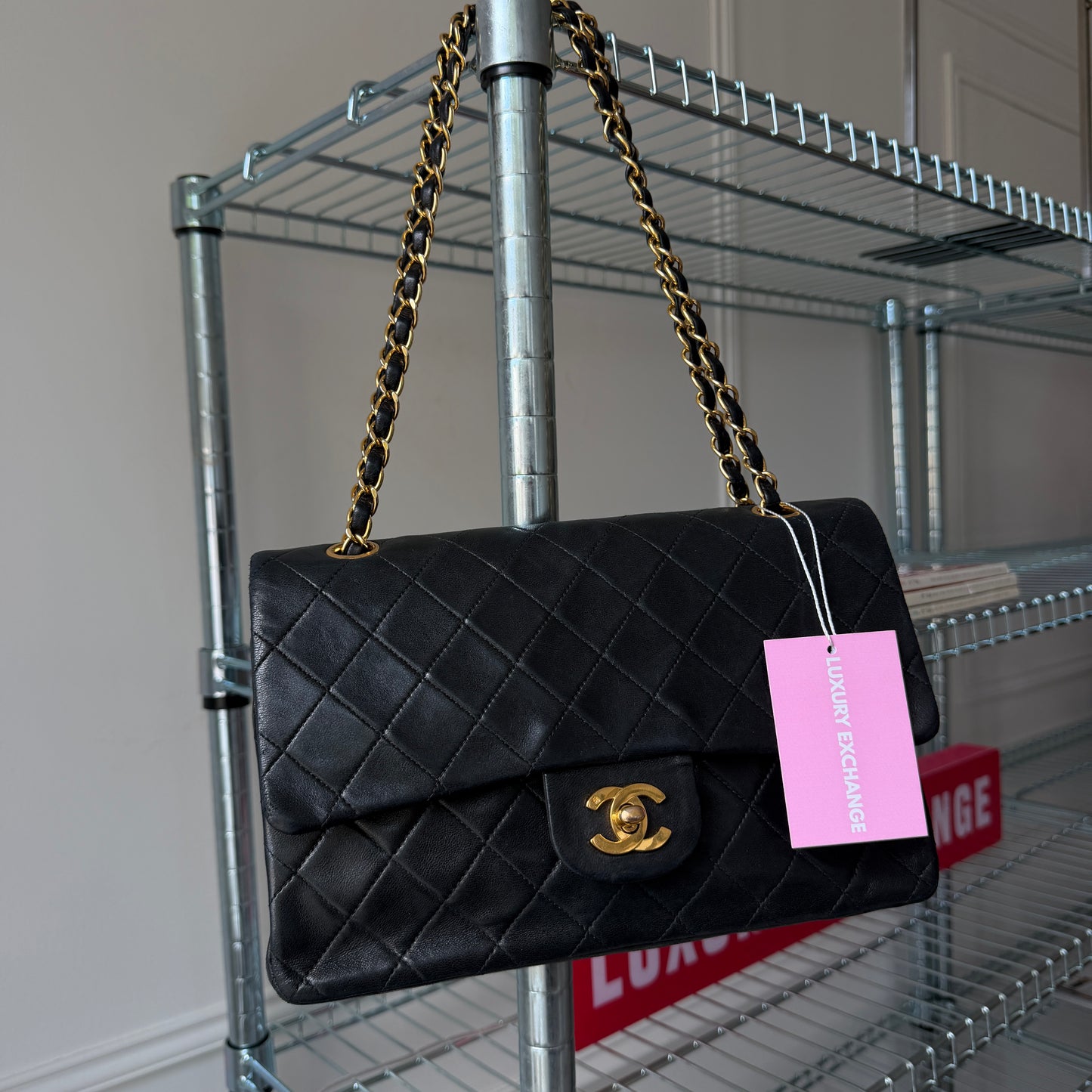 Pre-Owned Black Matelassé Lambskin Medium Classic Flap