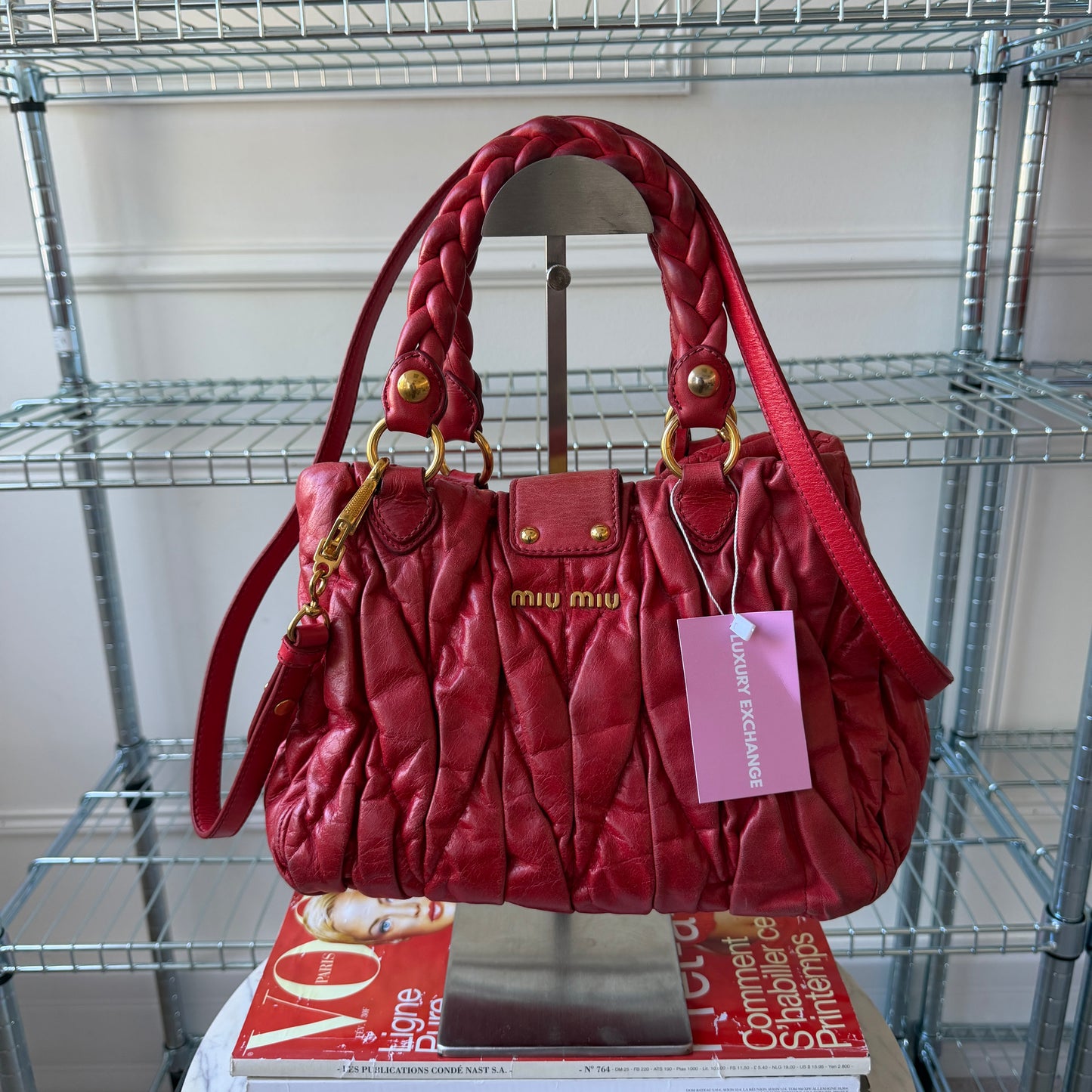 Pre-Owned Red Ruffled Nappa Leather Crossbody Bag