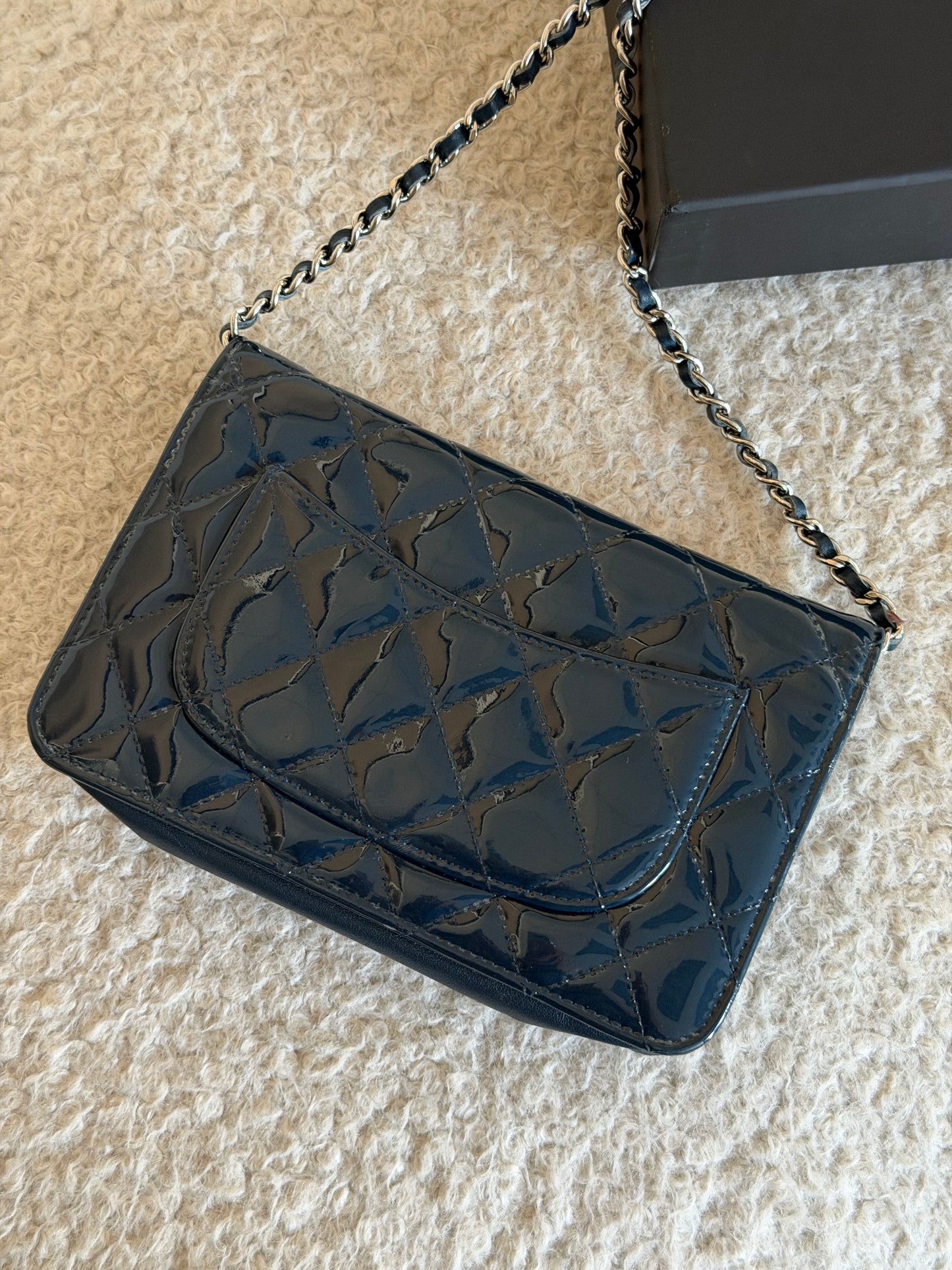 Pre-Owned Navy Patent Leather Wallet on Chain