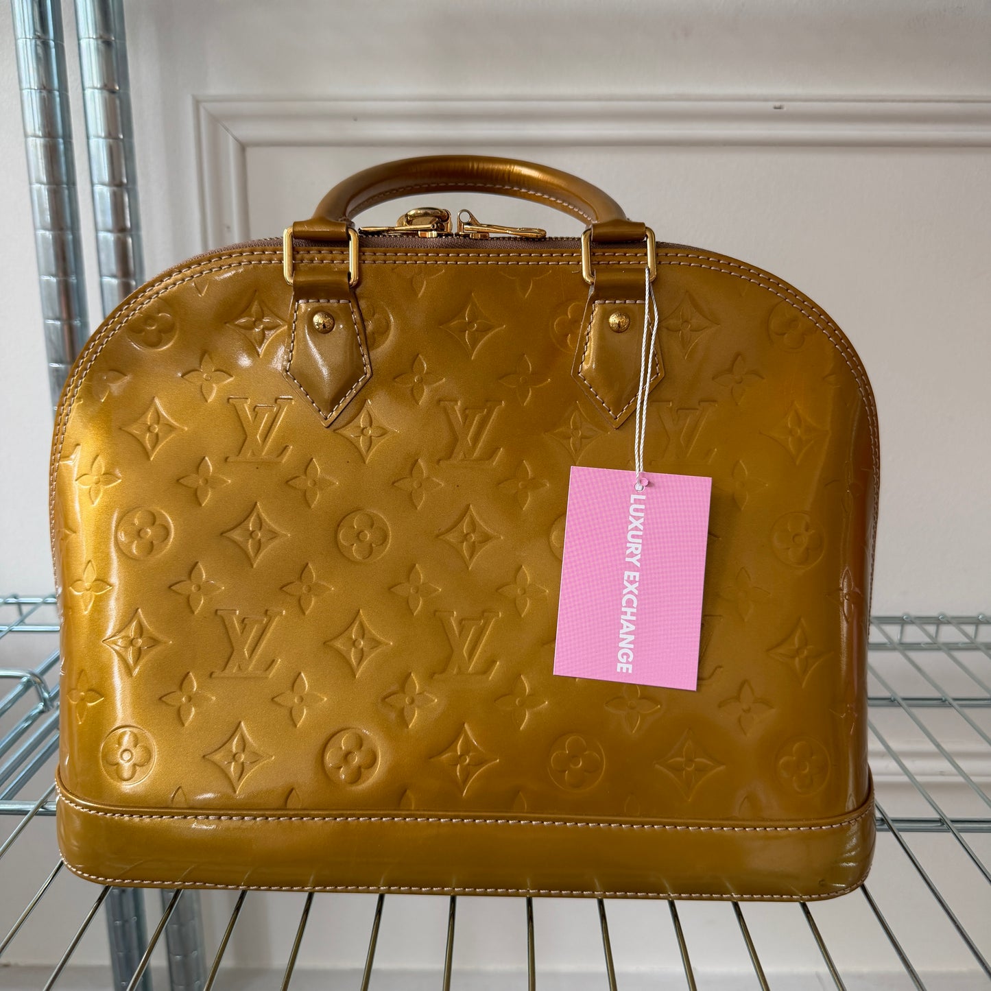 Pre-Owned Gold Monogram Vernis Leather Alma PM