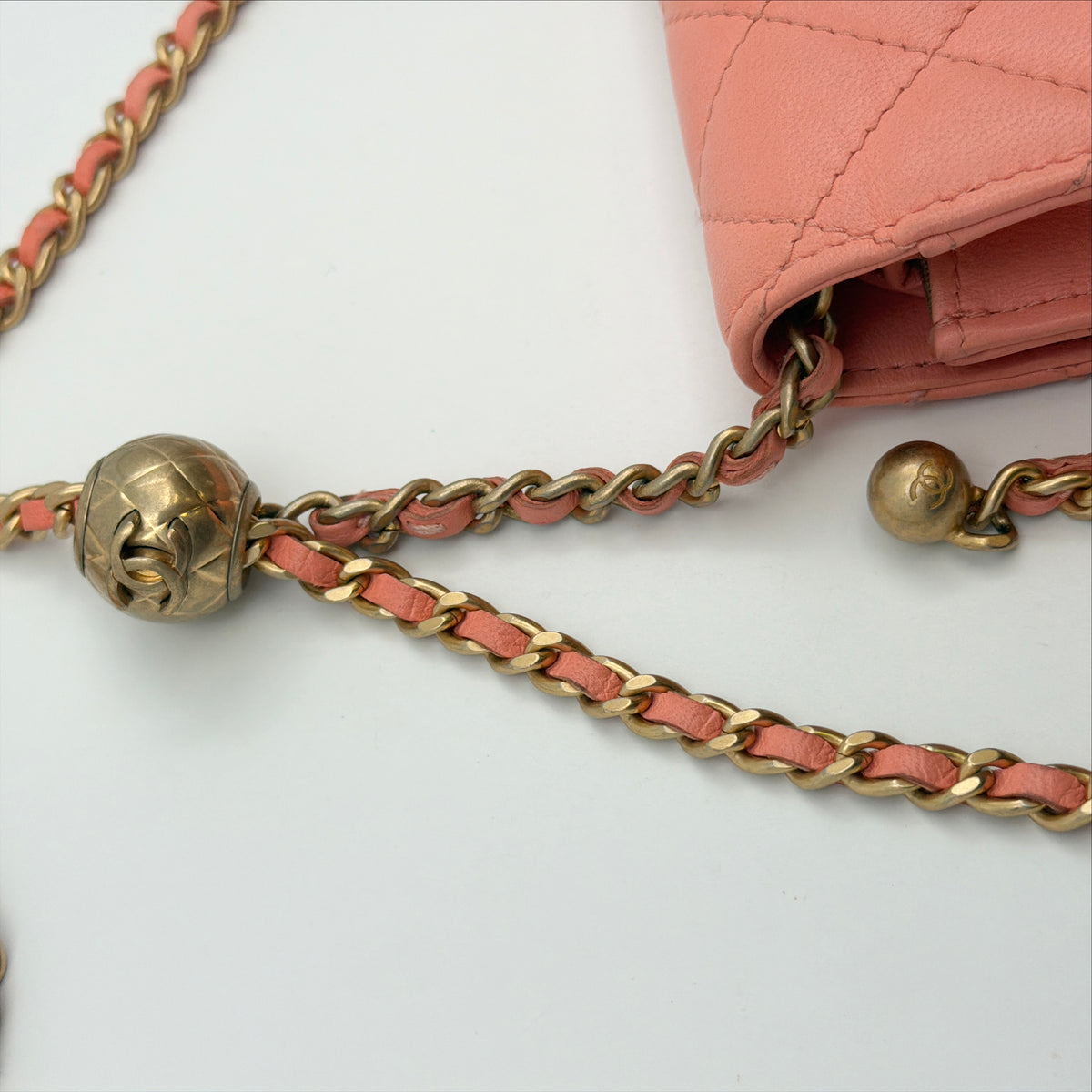 Pre-Owned Pink Matelassé Lambskin Leather Wallet on Chain
