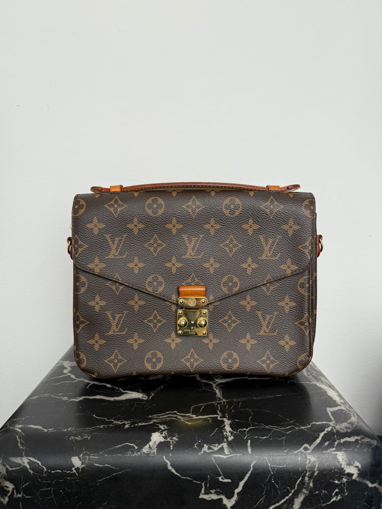 Louis Vuitton Pochette Metis