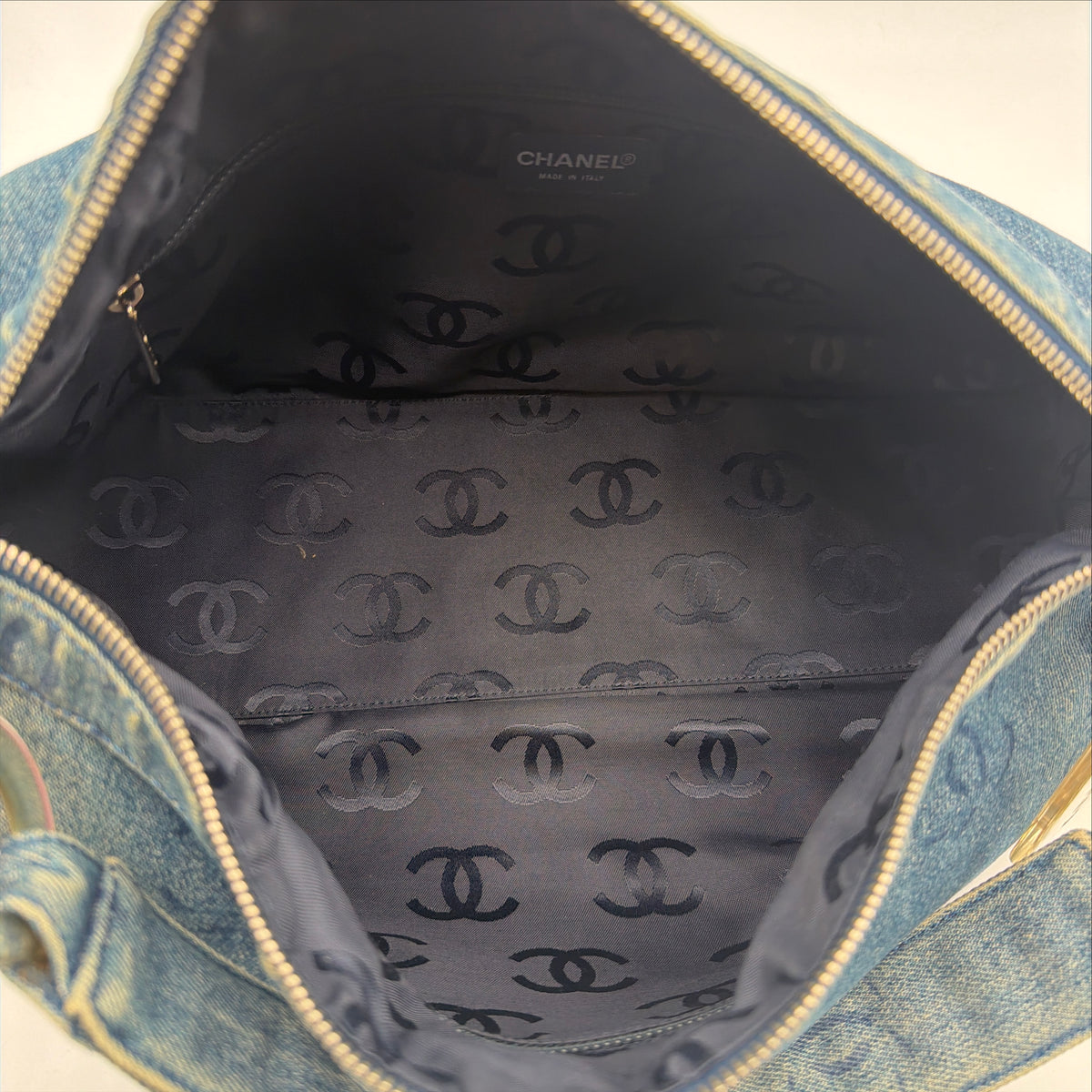 Pre-Owned Denim Handbag