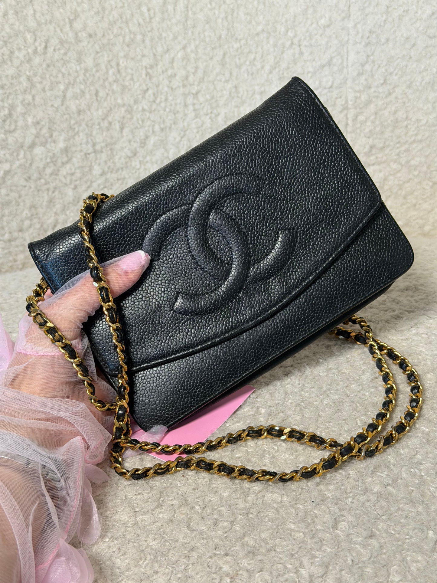 Pre-Owned Black Timeless Caviar Wallet on Chain