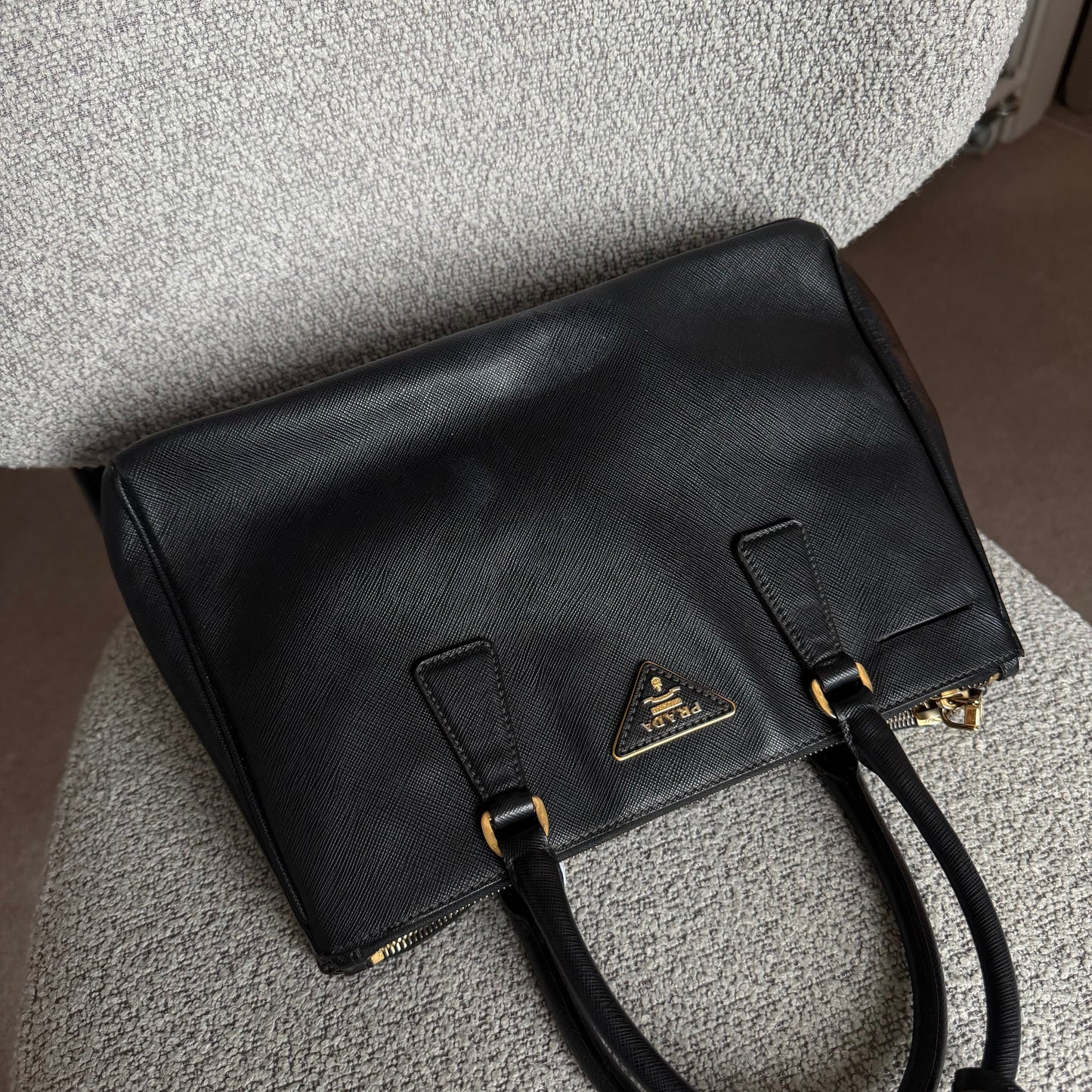Pre-Owned Black Saffiano Leather Small Galleria