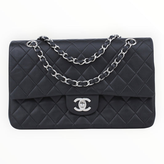 1977-99 Black Lambskin Medium Classic Double Flap Handbag