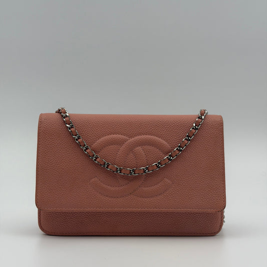 Pre-Owned Pink Timeless Caviar Leather Wallet on Chain