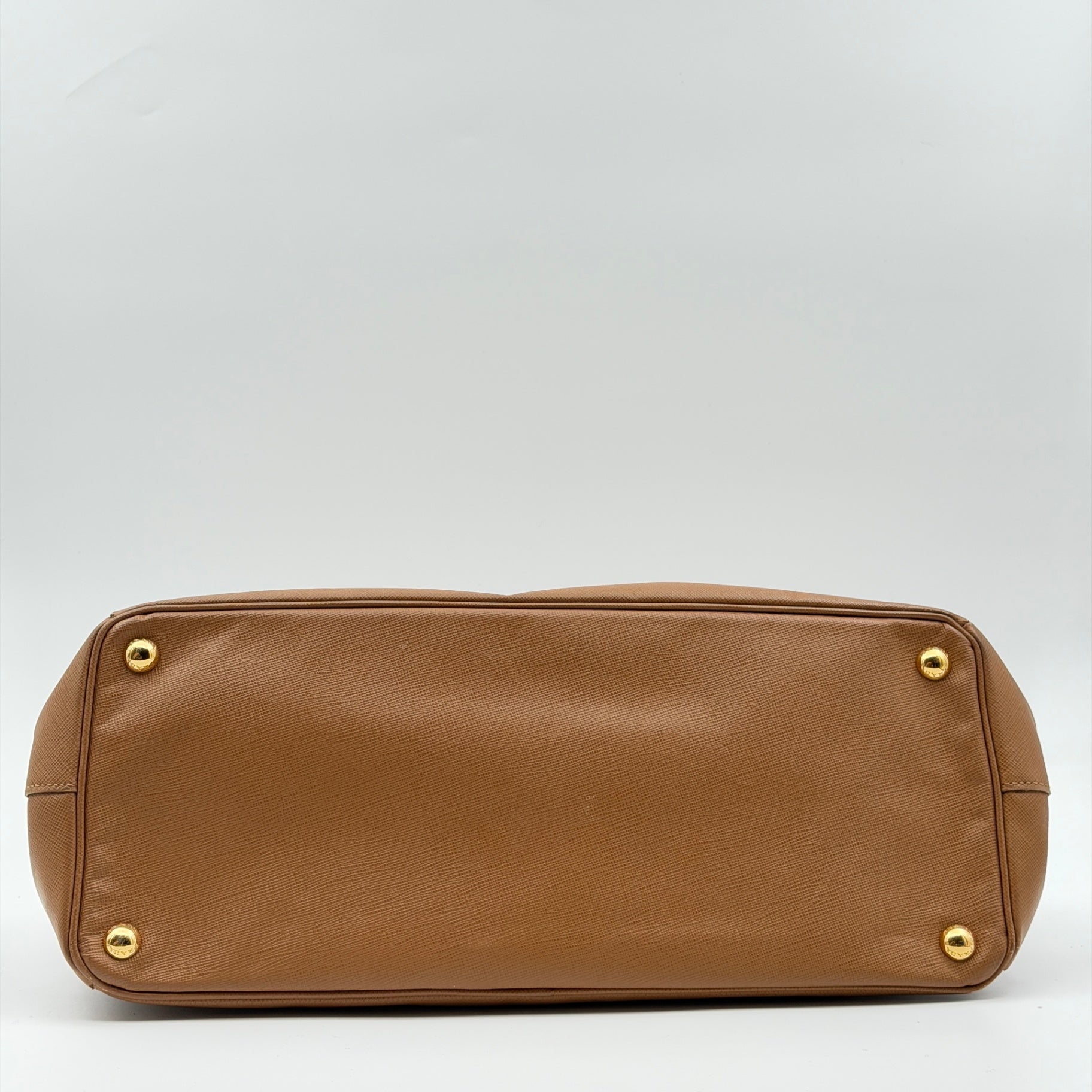 Pre-Owned Brown Saffiano Leather Galleria Large