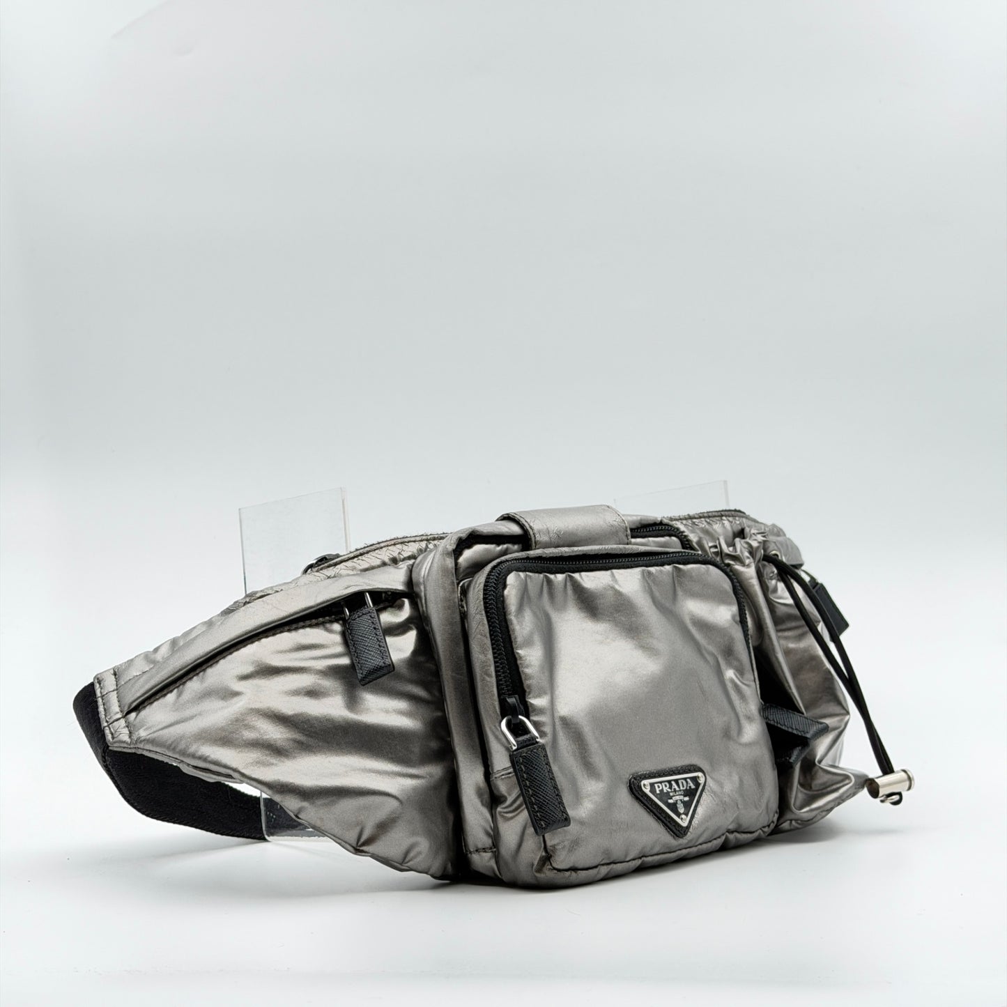 Pre-Owned Silver Metallic Nylon Bum Bag One Size
