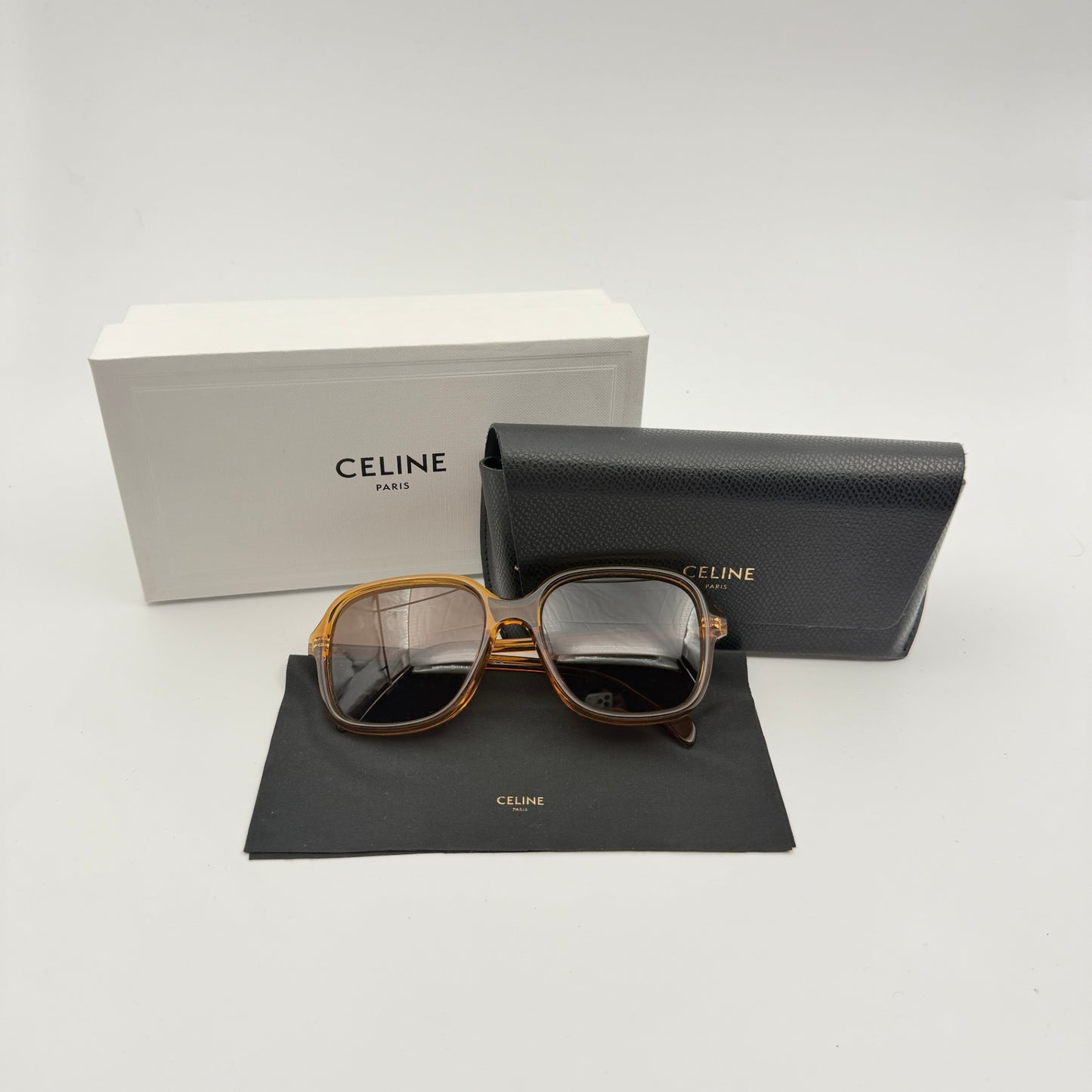 Pre-Owned Brown Tortoise Shell Sunglasses