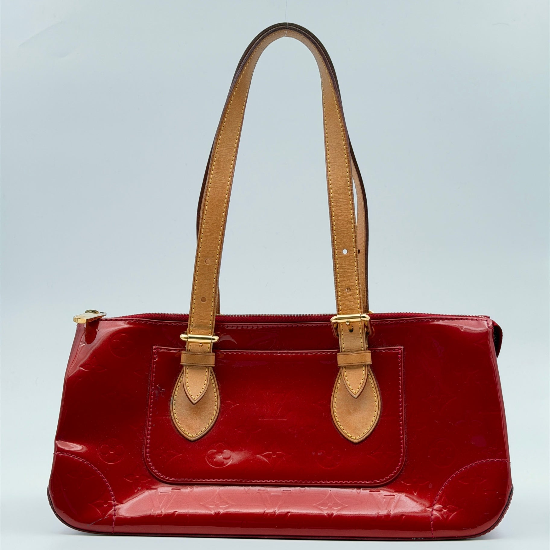 Pre-Owned Red Monogram Vernis Leather Shoulder Bag