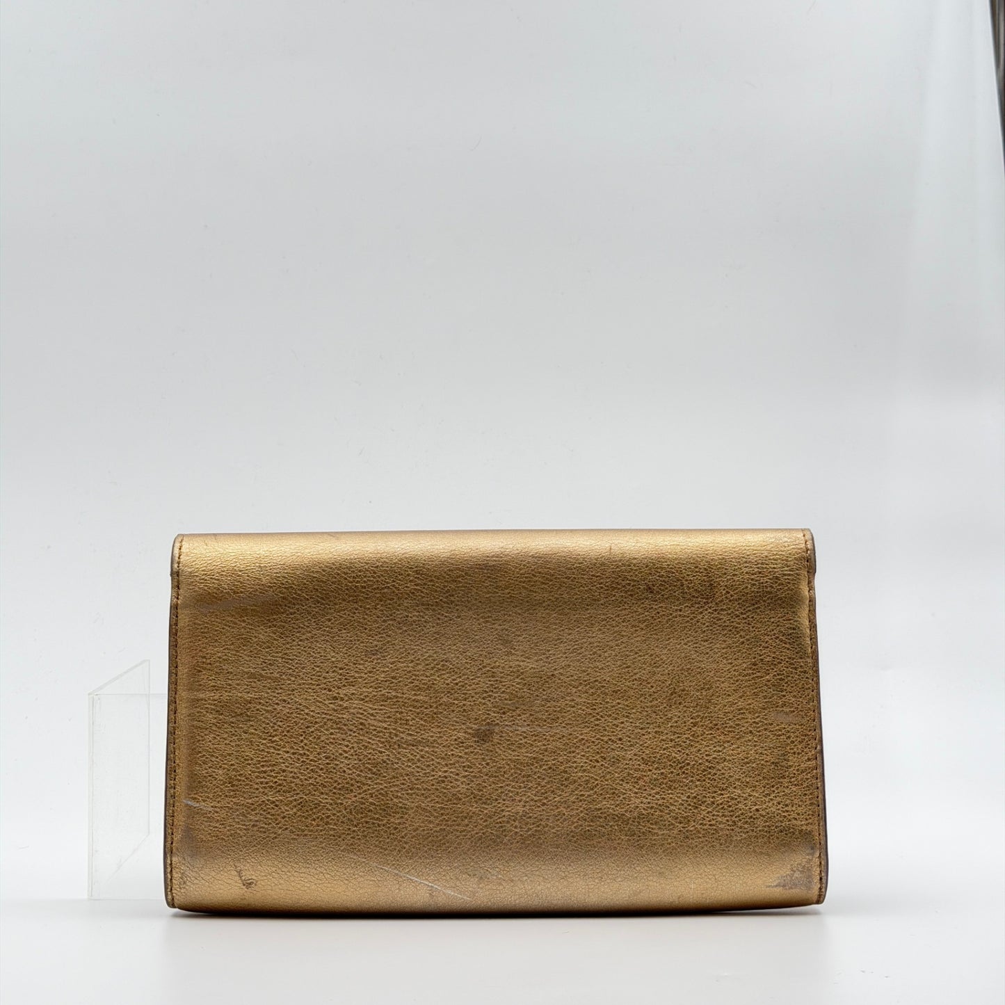Pre-Owned Gold Metallic Calfskin Leather Clutch Bag