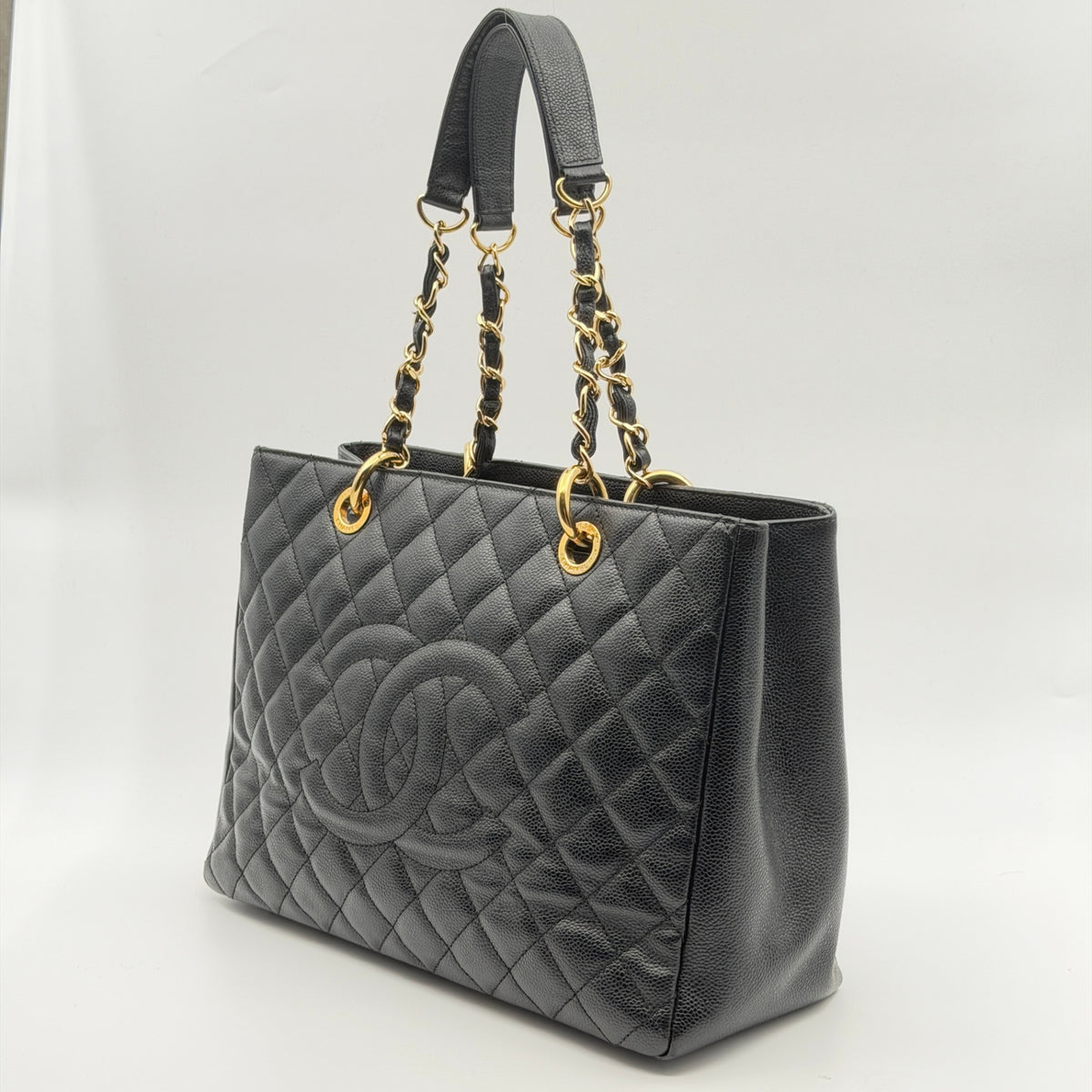 Pre-Owned Black Matelassé Caviar Leather GST Shopper Tote