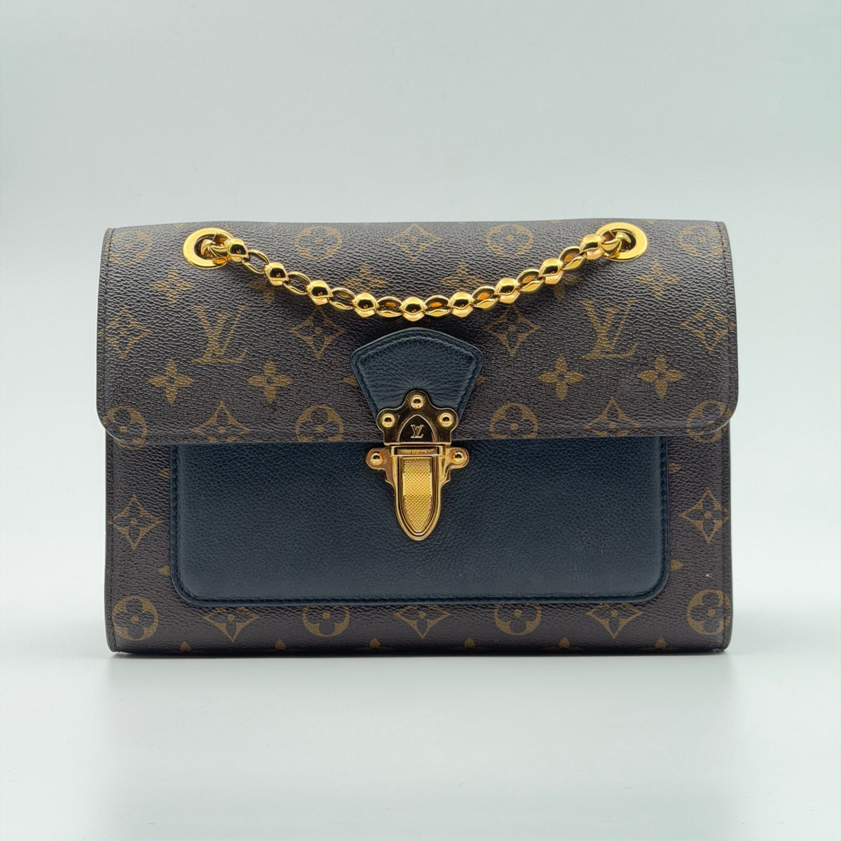 Pre-Owned Black/LV Monogram Canvas Victoire Crossbody Bag