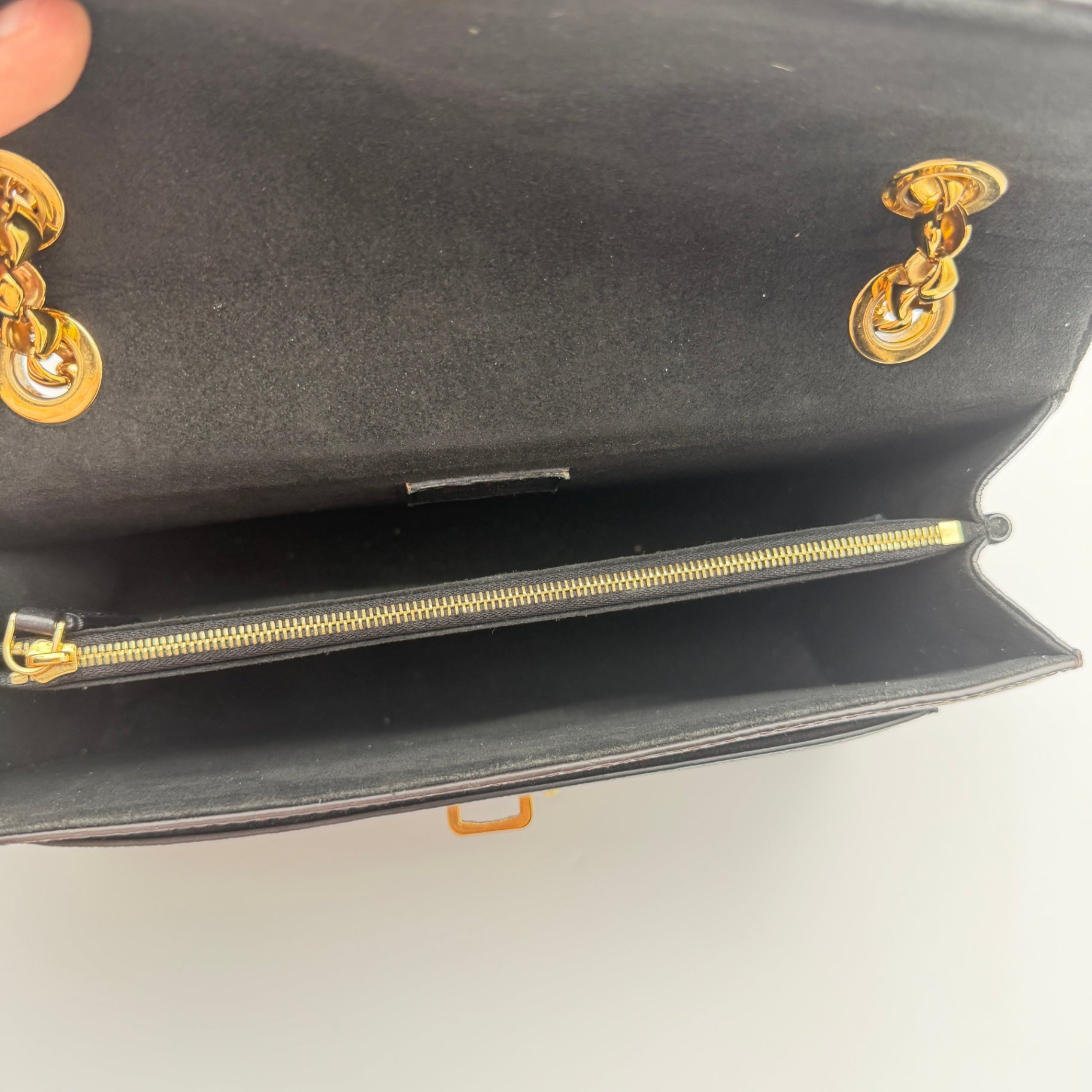 Pre-Owned Black/LV Monogram Canvas Victoire Crossbody Bag