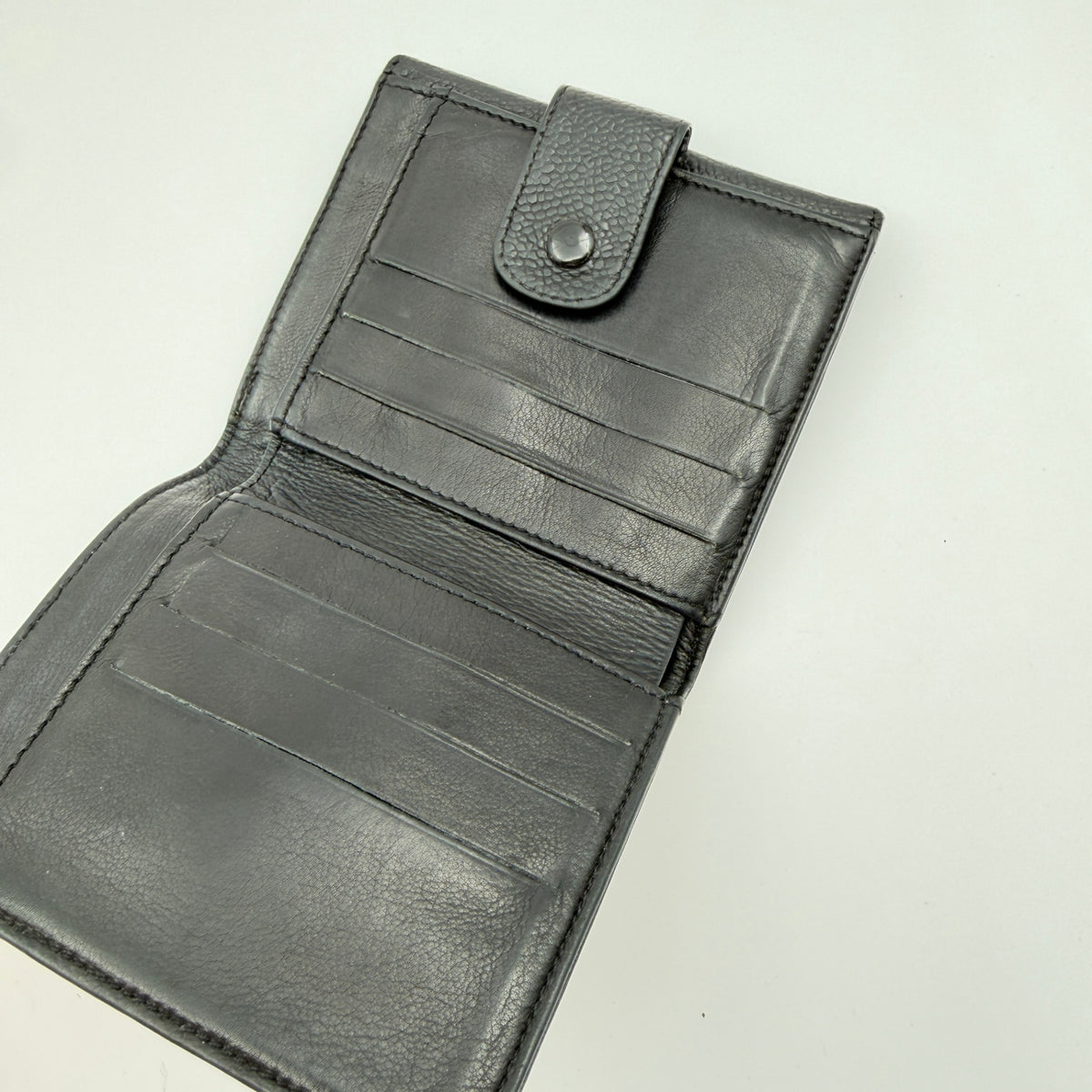 Pre-Owned Black 'Timeless' Caviar Leather Wallet