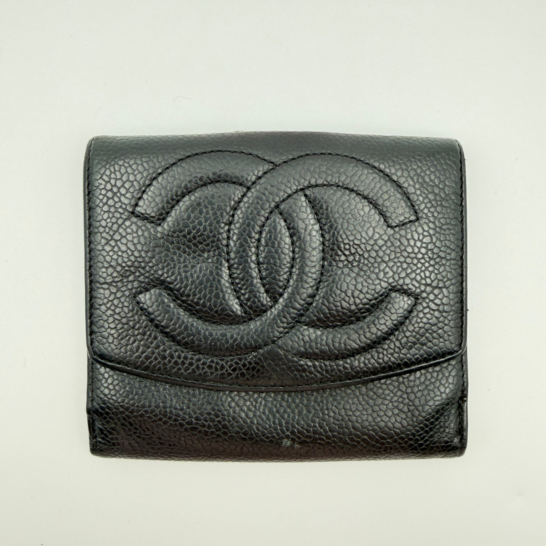 Pre-Owned Black 'Timeless' Caviar Leather Wallet
