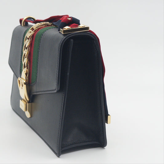 Pre-Owned Navy Tricolour Leather Crossbody Bag