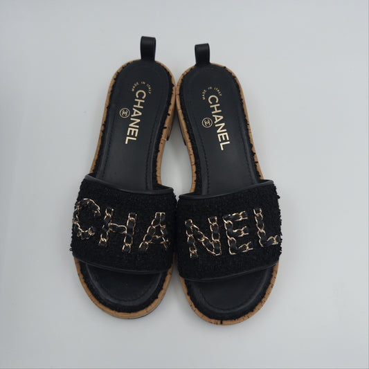 Pre-Owned Black 'CHANEL' Tweed Shoes (38)