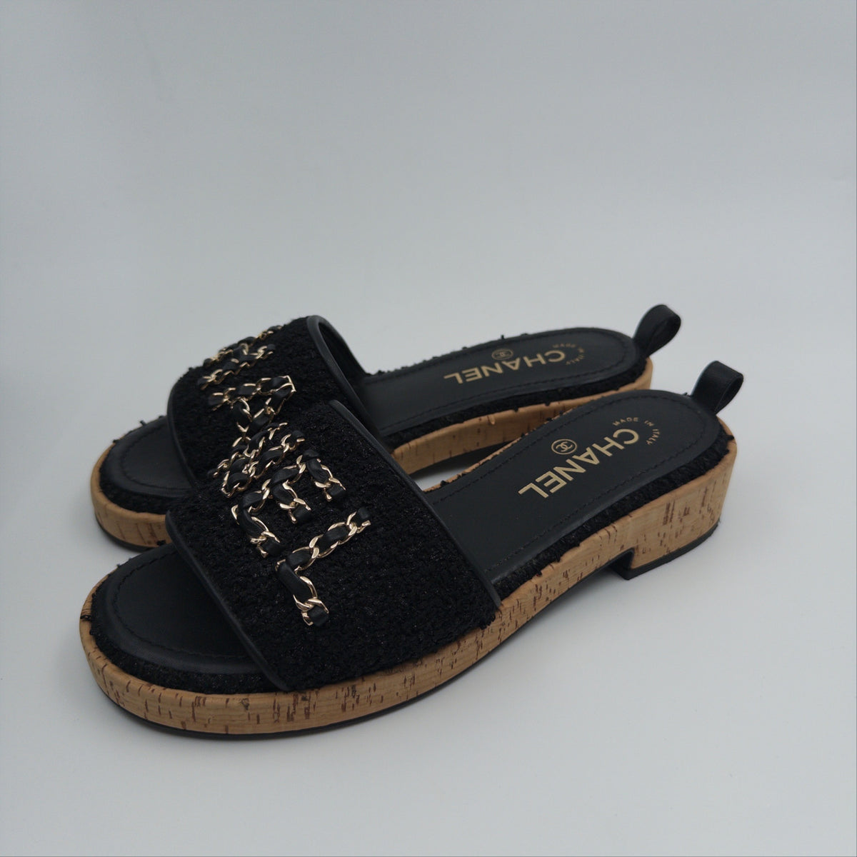 Pre-Owned Black 'CHANEL' Tweed Shoes (38)