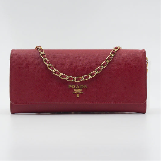 Pre-Owned Red Saffiano Wallet on Chain