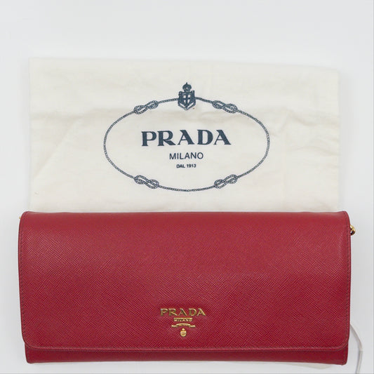 Pre-Owned Red Saffiano Wallet on Chain