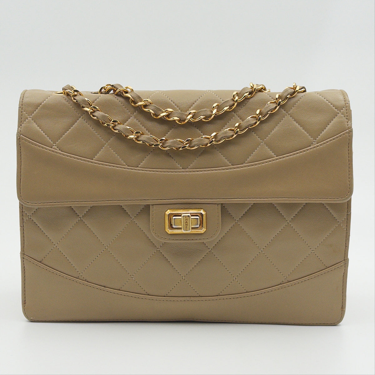 Pre-Owned Beige Lambskin Single Flap Shoulder Bag
