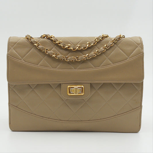 Pre-Owned Beige Lambskin Single Flap Shoulder Bag