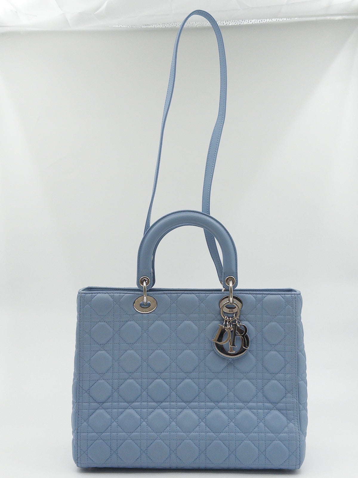 Pre-Owned Light Blue Large Lambskin Lady Dior