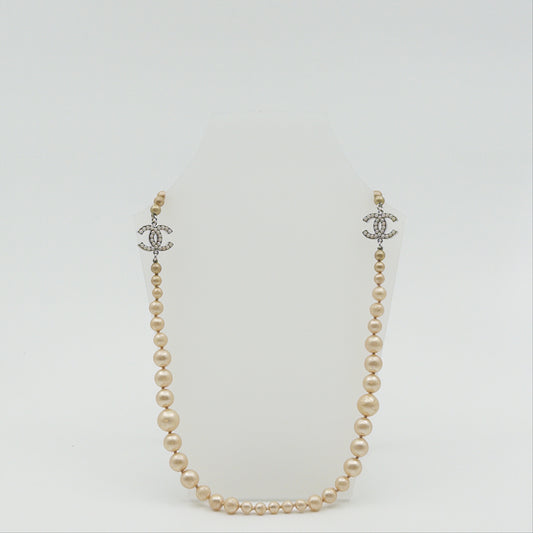 Pre-Owned CC Aged Pearls Necklace