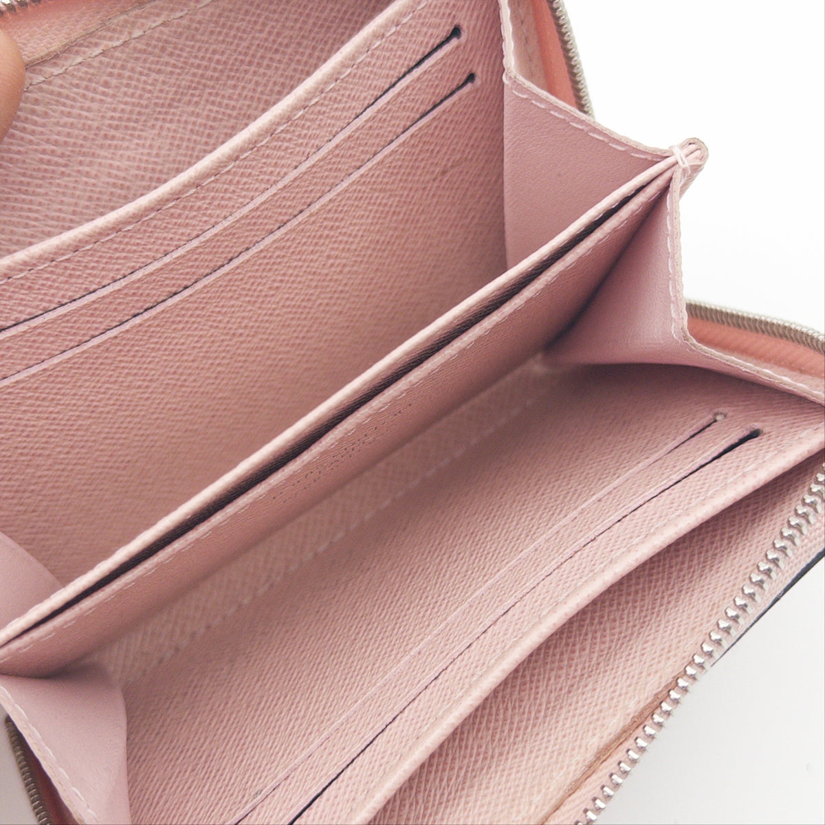 Pre-Owned L.E. Light Pink Epileather Zip Wallet
