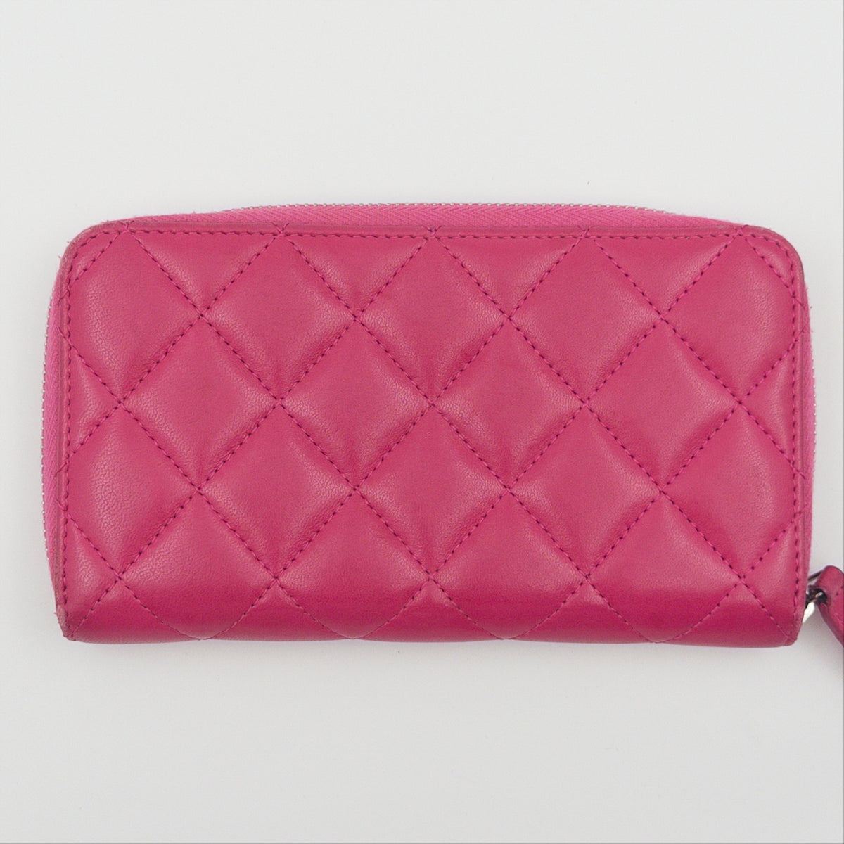 Pre-Owned Hot Pink Matelassé Lambskin Leather Zip Wallet