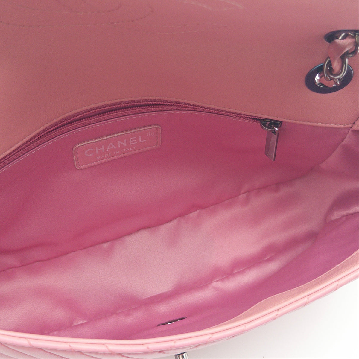 Pre-Owned Baby Pink Diagonal Quilted Lambskin Leather Single Flap Shoulder Bag