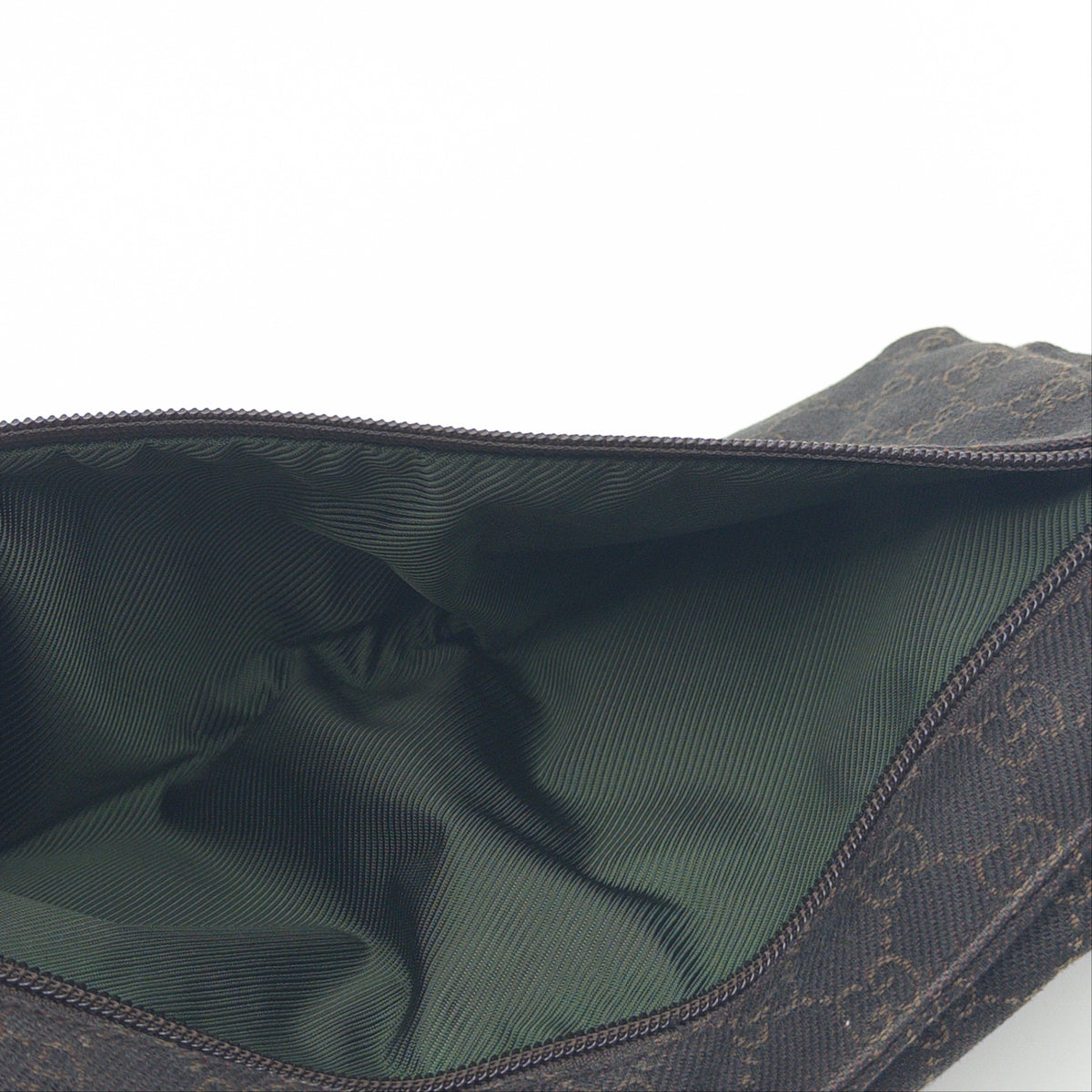 Pre-Owned Black GG Canvas Belt Bag