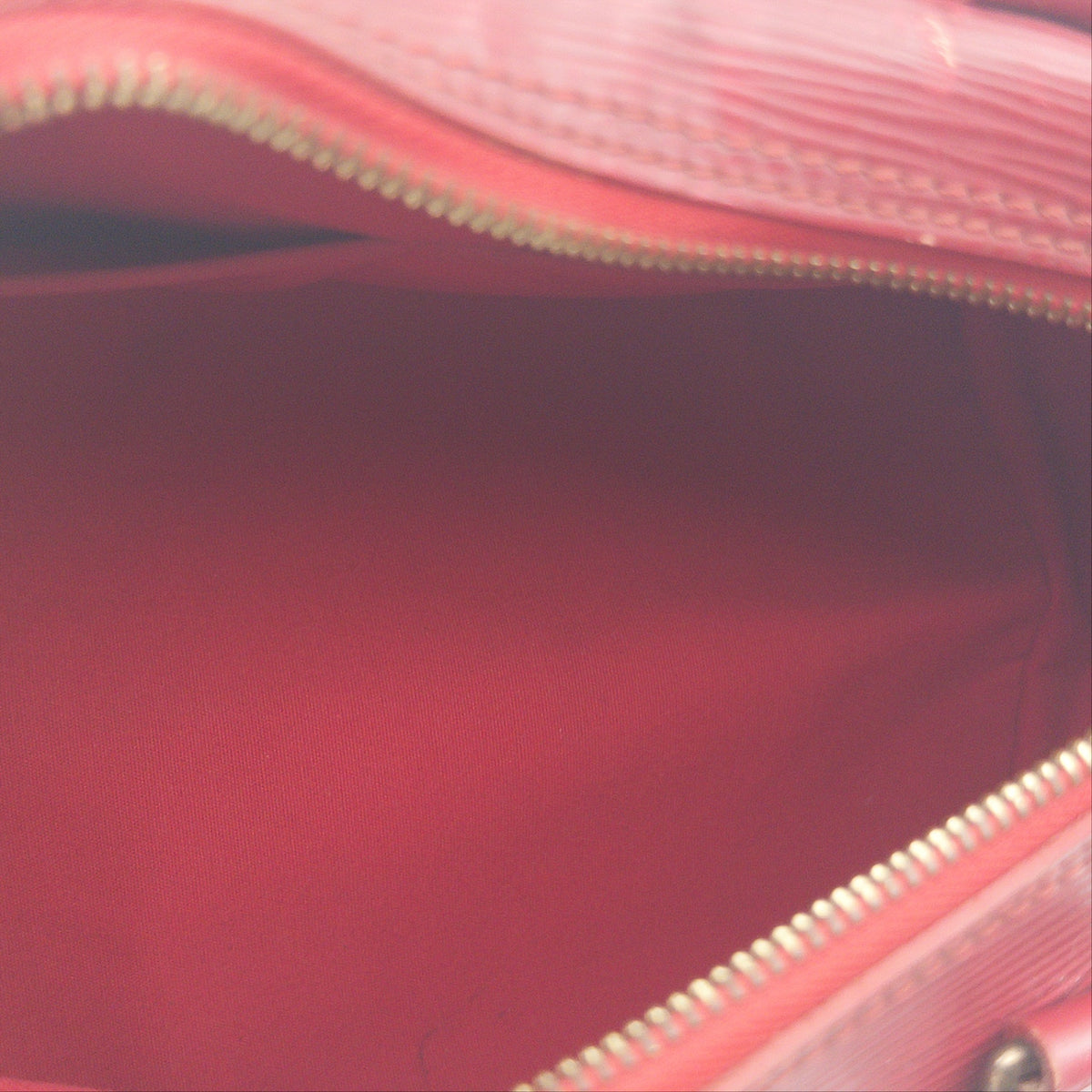 Pre-Owned Red Epileather Speedy 25
