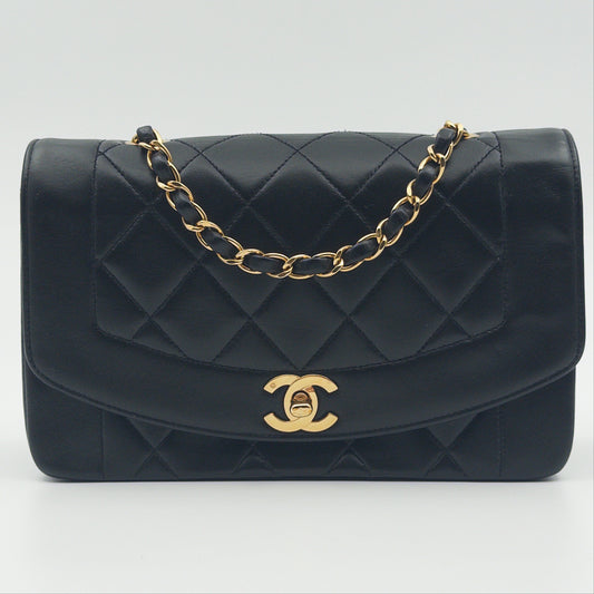 Pre-Owned Black Lambskin Diana Crossbody Bag