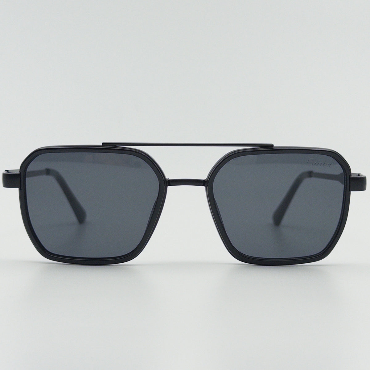 Pre-Owned Black Sunglasses
