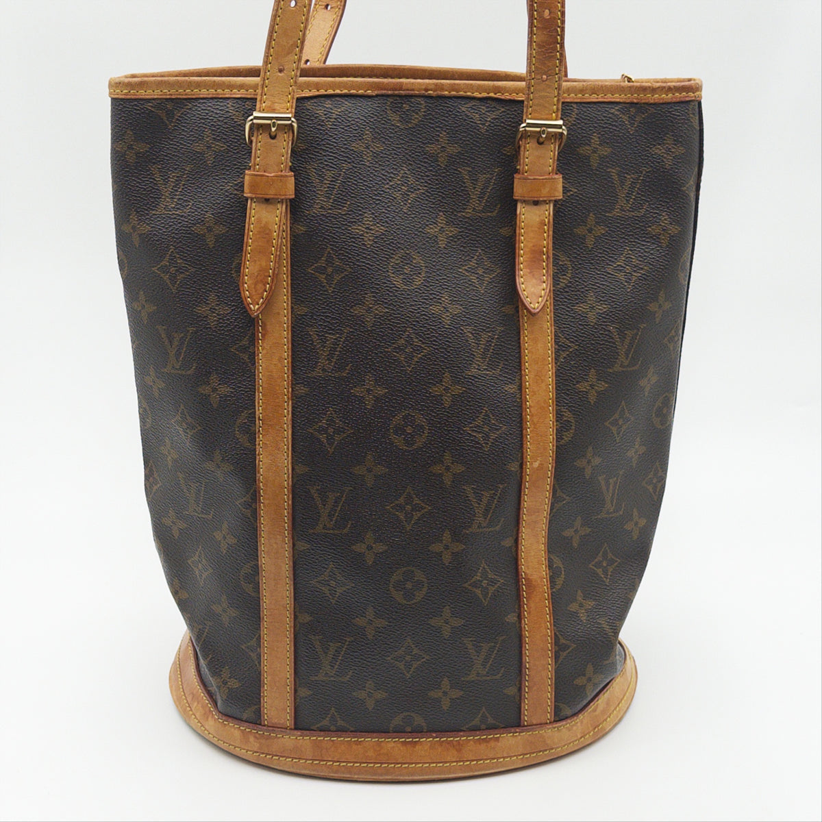 Pre-Owned LV Monogram MM Coated Canvas Bucket Bag