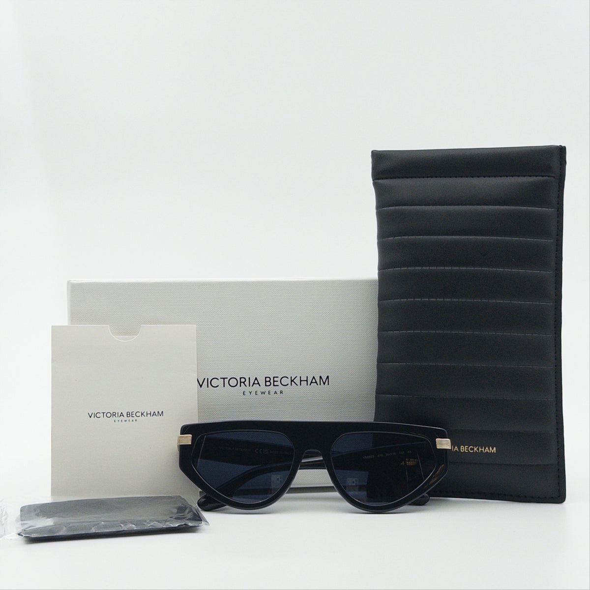 Pre-Owned Black Sunglasses