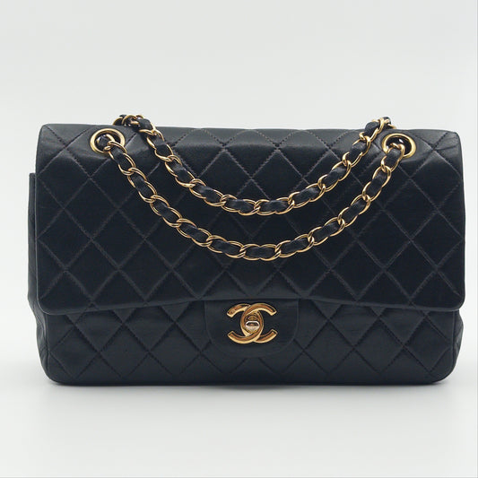 Pre-Owned Black Matelassé Medium Lambskin Classic Flap