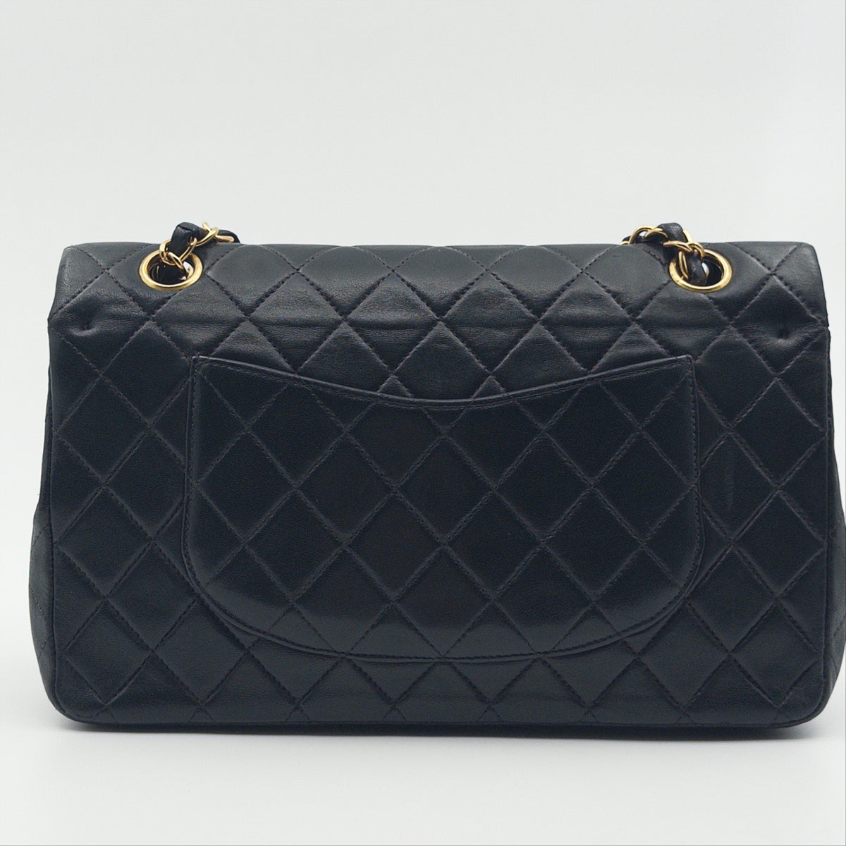 Pre-Owned Black Matelassé Medium Lambskin Classic Flap