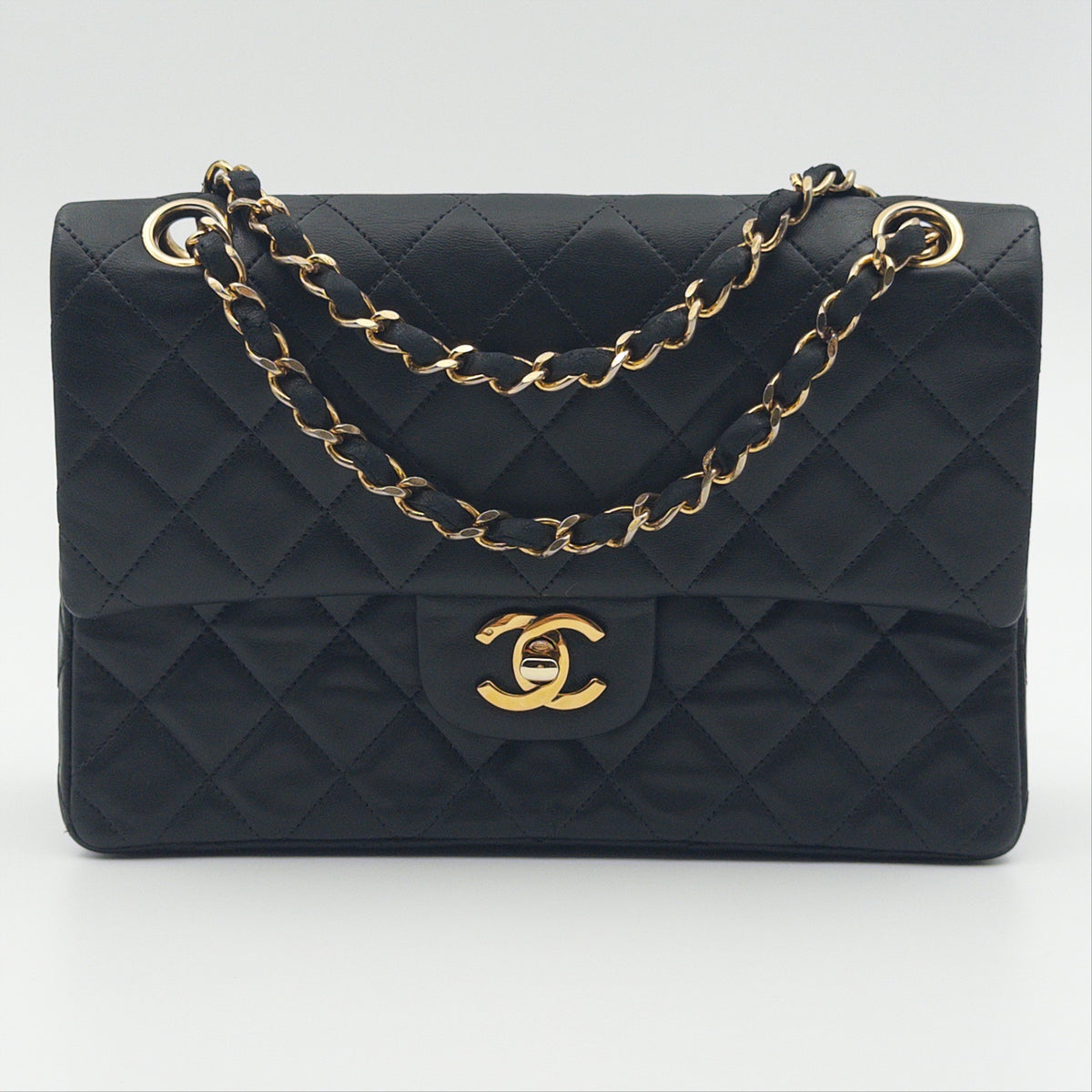 Pre-Owned Black Matelassé Lambskin Square Double Flap Shoulder Bag