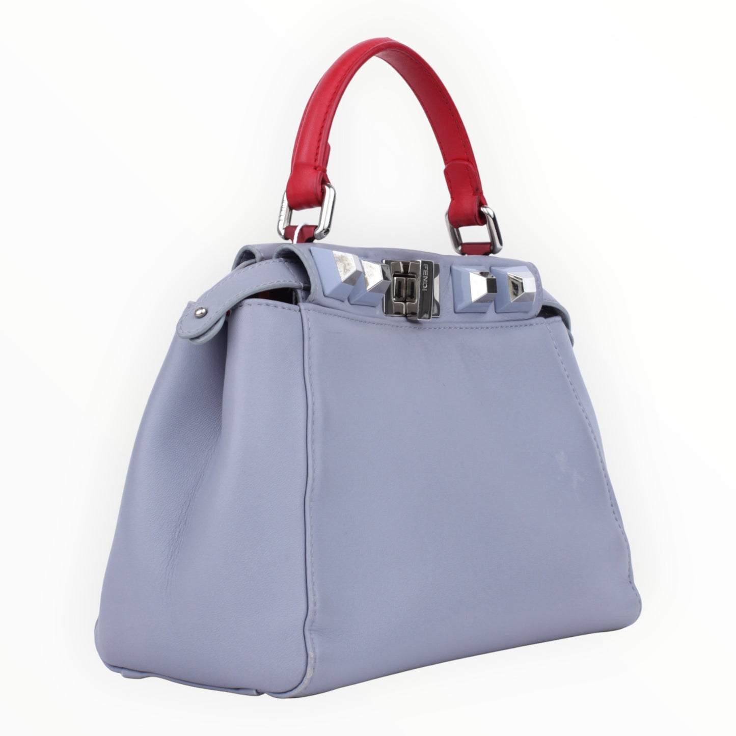 L.E. Peekaboo with Charm