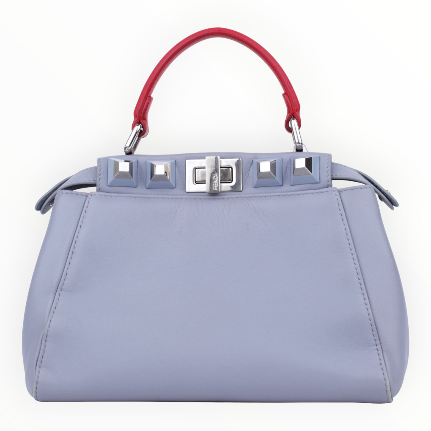 L.E. Peekaboo with Charm