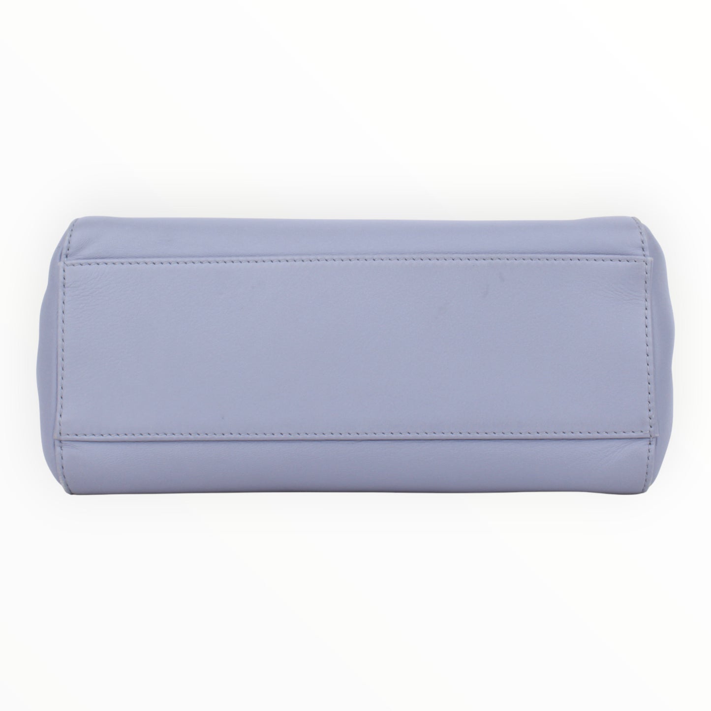 L.E. Peekaboo with Charm