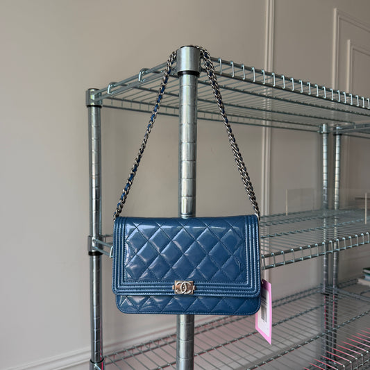 Pre-Owned Blue Boy Patent Leather Wallet on Chain