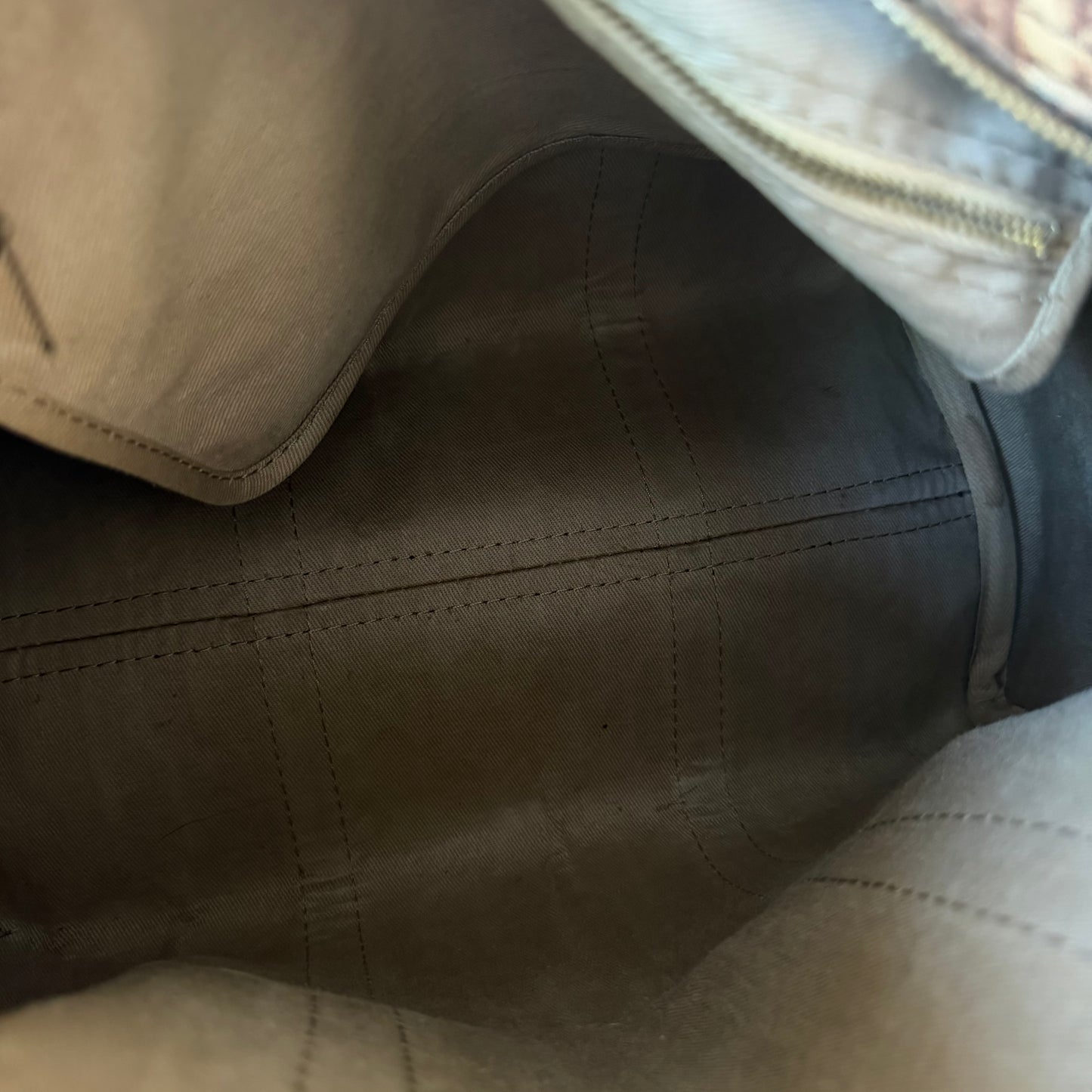 Pre-Owned Brown Trotter Canvas Boston Bag