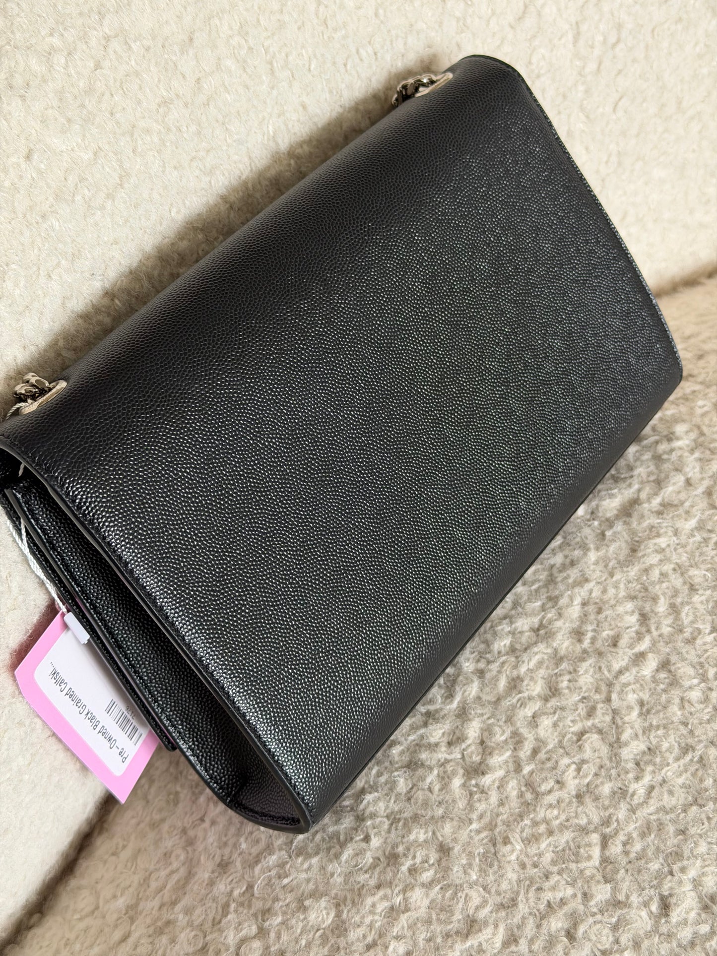 Pre-Owned Black Grained Calfskin Leather Cassandra Crossbody Bag